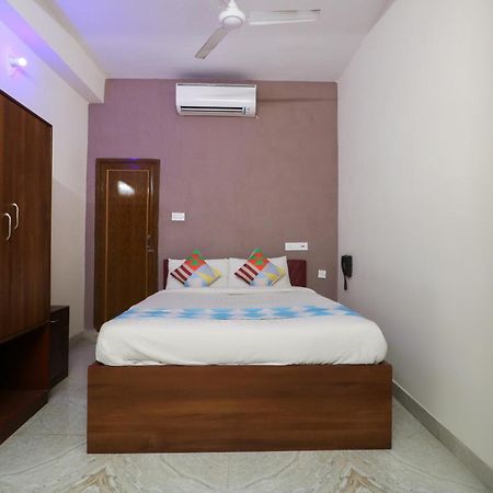 Hotel O Adri Hotels Near Dum Dum Metro Station Exterior foto